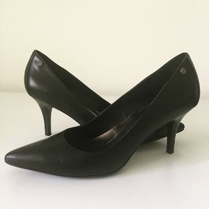 EUC Black Pointed Toe CK Kitten Heels